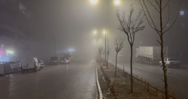 Besni'de Sağanak Yağış ve Yoğun Sis Etkili