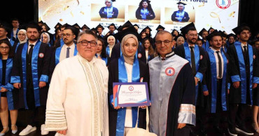 BEUN diş hekimliği fakültesinde mezuniyet sevinci: 106 genç diş hekimi göreve hazır