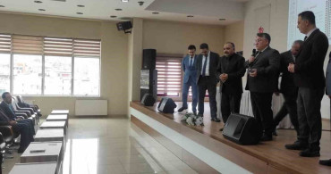 BEUN Rektörü Özölçer Hacı Adaylarıyla Eğitim Seminerinde