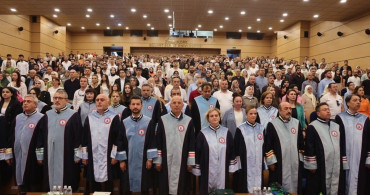 Beun'da sağlık ordusunun yeni neferleri mezuniyet coşkusu yaşadı