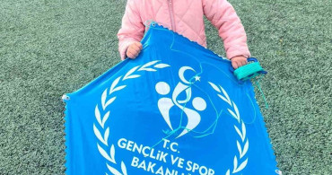 Beylikova'da Uçurtma Şenliği Coşkusu