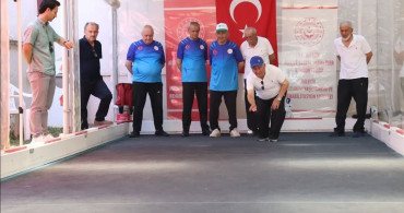 Bilecik huzurevi bocce dostluk müsabakasını kazandı