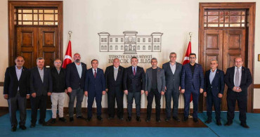 Bilecik Valisi Faik Oktay Sözer, Muhtarlarla Bir Araya Geldi