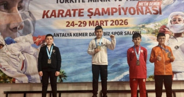 Bilecikli Sporcu Musab Yağız Kurnaz, Türkiye Karate Şampiyonası'nda Bronz Madalya Kazandı
