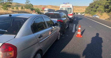 Bilecik’te 4 aracın karıştığı trafik kazasında 2 çocuk yaralandı