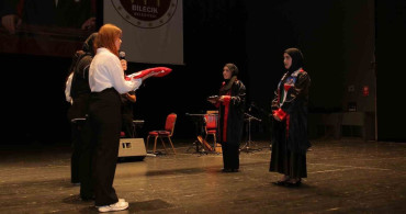 Bilecik'te imam hatip liseleri ortak mezuniyet programı düzenlendi
