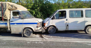 Bilecik'te Kafa Kafaya Çarpışma: 1 Yaralı