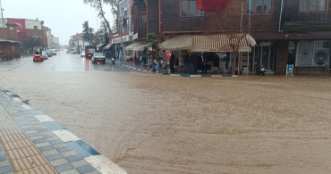 Bilecik'te Şiddetli Sağanak Yağışlar Etkili Oldu