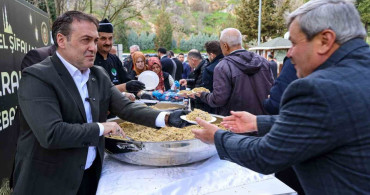 Bilecik'te Şifalı Pilav İkramı