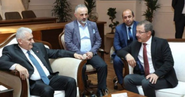 Binali Yıldırım'dan Eyüpsultan Belediyesi'ne Ziyaret
