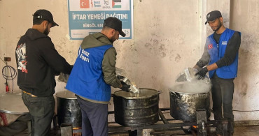 Bingöl Belediyesi'nden Gazze'ye İftar Desteği