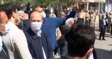 Bingöl'de Bulunan Bakan Soylu Deprem Sırasında İşte Böyle Sallandı!