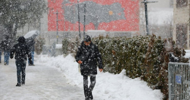 Bingöl'de Eğitimi Durduran Kar Yağışı