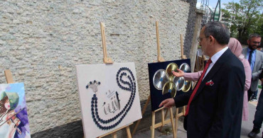 Bingöl'de Üniversite Öğrencilerinin El Emeği Ürünleri Sergilendi