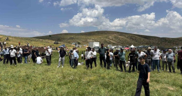 Bingöl'deki Çotla Festivali renkli görüntülere sahne oldu
