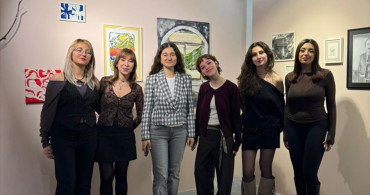 Bir Adım Var Vakfı ve BASE İşbirliğiyle Genç Sanatçılar Sanatseverlerle Buluşuyor