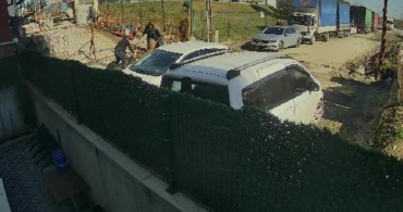 Bir Pitbull Saldırısı Daha: İstanbul'da Esnafın İş Yerinin Önünde Esnaf Köpeği Ağır Yaralandı!