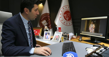 Bitlis Başsavcısı Emre Genç, Anadolu Ajansı'nın Oylamasında Yer Aldı