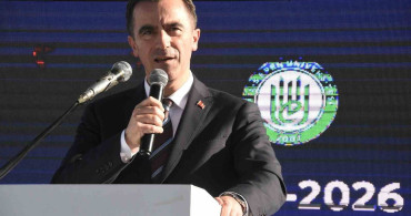 Bitlis Eren Üniversitesi'nde Mezuniyet Töreni Coşkusu