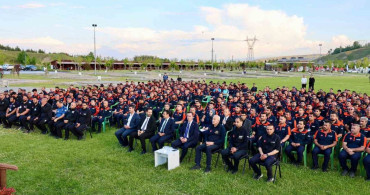 Bitlis valisi karakaya, afad’ın tematik kampını ziyaret etti