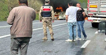 Bitlis-Van Karayolunda Feci Kaza: İki Kişi Hayatını Kaybetti