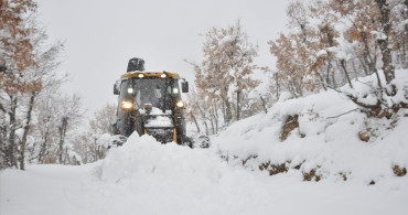 Bitlis'te Ekiplere Mahsur Kalan Besicilere Yardım