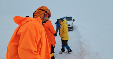 Bitlis'te Süphan Dağı'nda Mahsur Kalan Dağcılar Kurtarıldı
