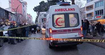 Bitlis'te Tır Altında Kalan Kişi Hayatını Kaybetti