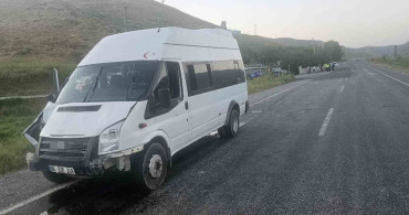 Bitlis’te trafik kazası: 5 yaralı