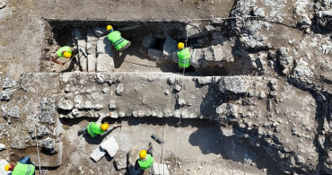 Blaundos Antik Kenti'nde 2 Bin Yıllık Stadyumun Kazı Çalışmaları Başladı