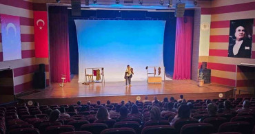 Bodrum Belediyesi şehir tiyatrosu muğla’da sanatseverlerle buluştu