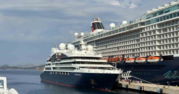 Bodrum limanı’na aynı gün iki kruvaziyer: 2 bin 583 turist geldi