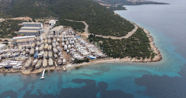 Bodrum'da Kışın da Yat İmalatı Sürüyor