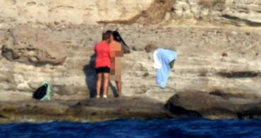 Bodrum'da Ortalık Yerde İlişkiye Giren Erkekleri Görüntüleyen Vatandaş: Kadına Çocuğa Aldırmadan Grup Olarak İlişkiye Giriyorlar