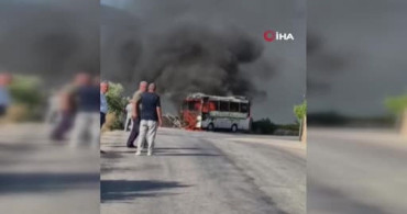 Bodrum'da seyir halindeki servis midibüsü yangın çıktı