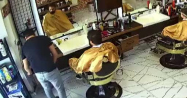 Boğazına kaçan erik parçası heimlich manevrasıyla çıkarıldı