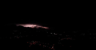 Bolu'da Görsel Şölen: Şimşekler Geceyi Aydınlattı