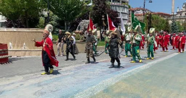 Bolu’da ihtiyaç sahibi aileler için düzenlenen sünnet şöleni
