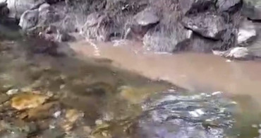 Bolu'da kanalizasyon sularının dereye karışması tepkilere neden oldu