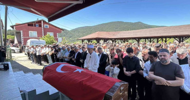 Bolu'da maden göçüğünde hayatını kaybeden işçi son yolculuğuna uğurlandı