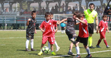Bolu’da Mini Minikler futbol turnuvası heyecanı başladı