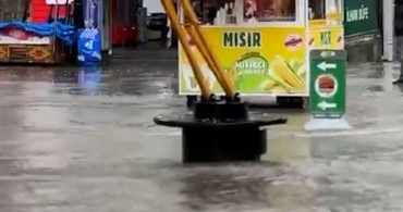Bolu'da Şiddetli Yağış ve Dolu Sonrası Sular Yükseldi