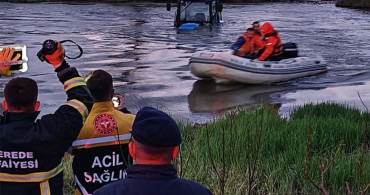 Bolu'da Traktörüyle Mahsur Kalan Çiftçi Kurtarıldı