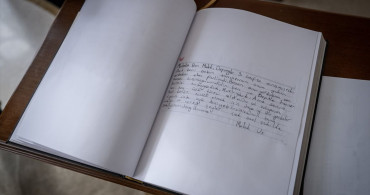 Bolu'daki Otel Yangınında Hayatını Kaybeden Aile İçin Sergi Düzenlendi