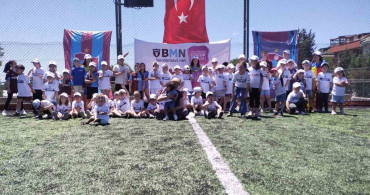 Bordomavi.net’in geleneksel çocuk şenliği üsküdar’da renkli görüntülere sahne oldu