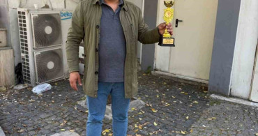 Bornova'da Dama Turnuvası: Ahmet Tokmak Üçüncülük Elde Etti