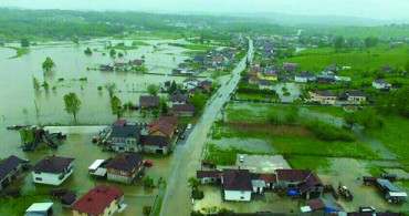 Bosna Hersek'te Meydana Gelen Sel Hayatı Olumsuz Etkiledi
