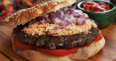 Boşnak Köftesi Pleskavitsa Tarifi