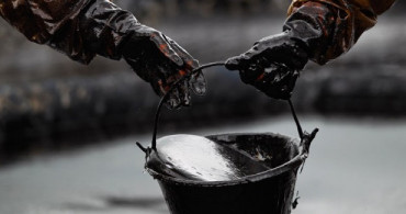Brent Petrolün Varili 24,80 Dolar