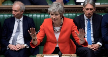 Brexit Krizi Sürüyor: 3 Bakan İstifa Etti